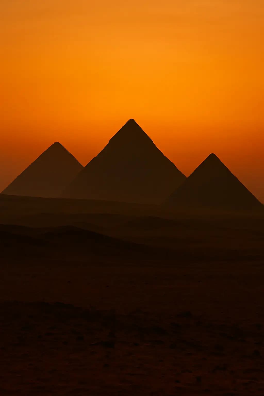Illustration 1 of 6 for “The Day the Pyramids Were Built”